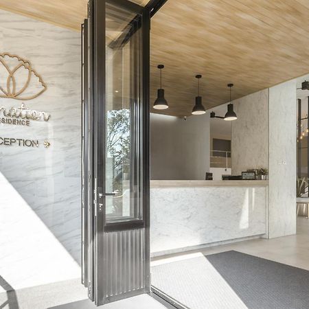 Carnation Residence Samut Prakan Esterno foto