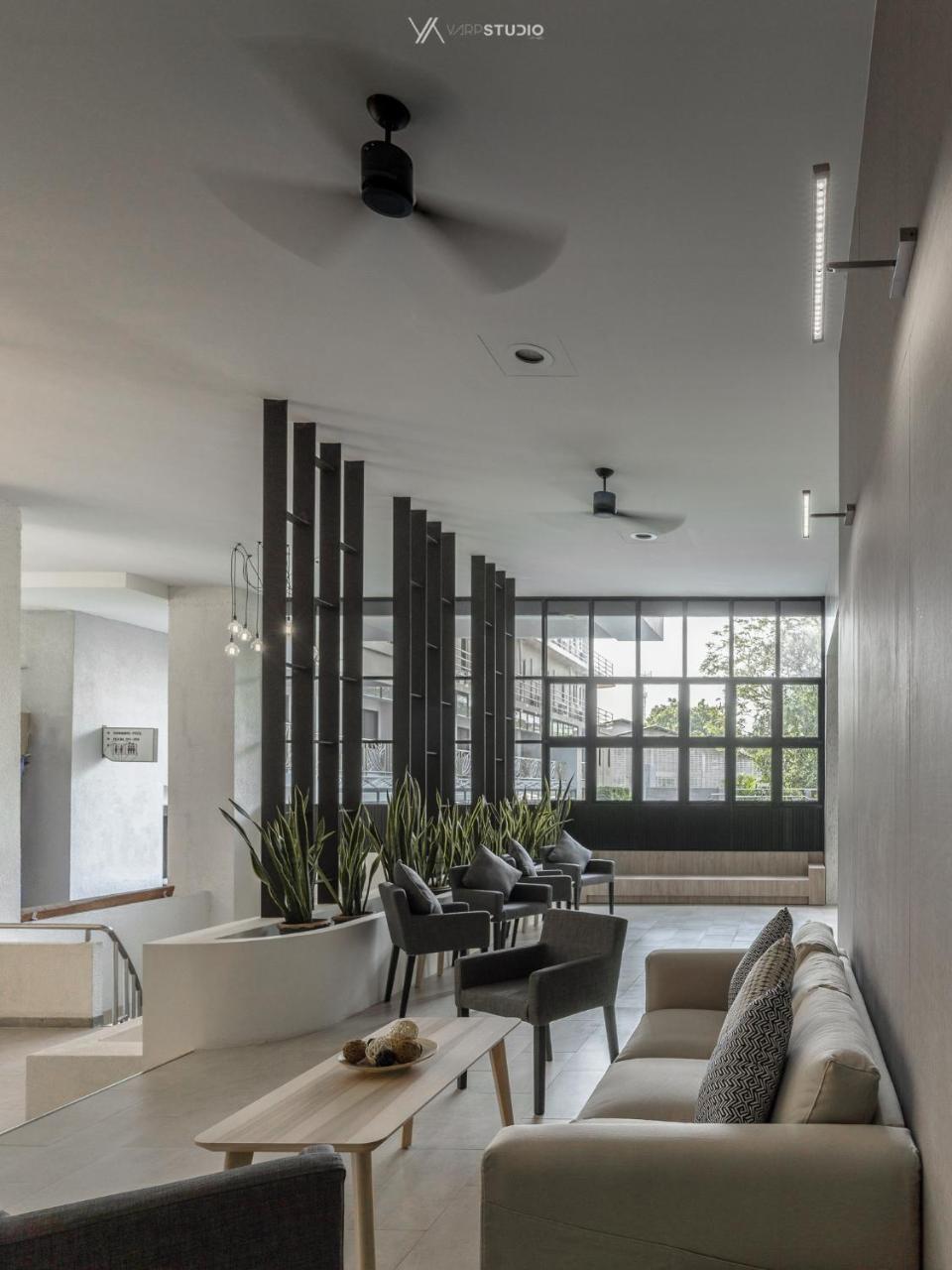 Carnation Residence Samut Prakan Esterno foto